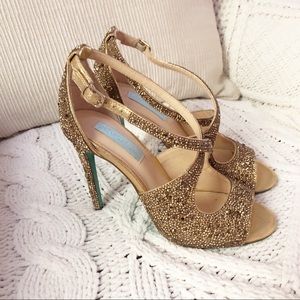 BETSEY JOHNSON Sage Gold Rhinestone Studded Strappy Heels 7M